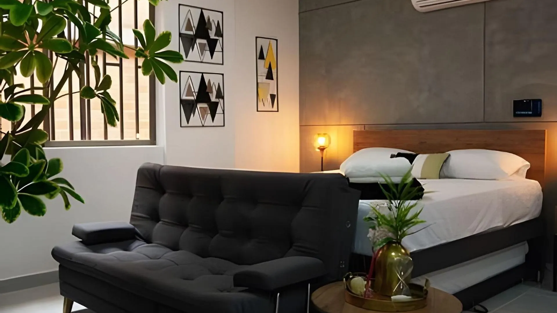 Apartament Edificio Manzanres - Central Cerca Al Poblado - Zona Tranquila Medellín