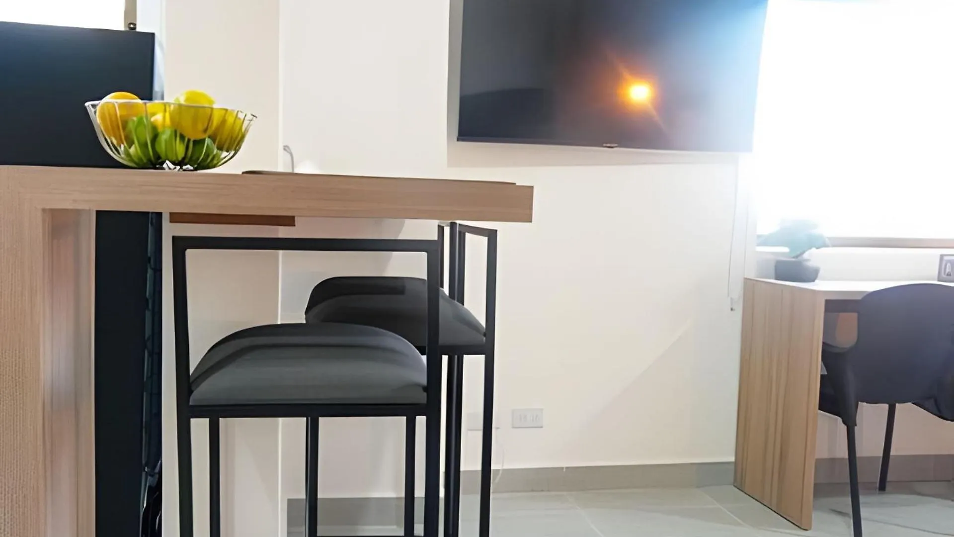 Apartament Edificio Manzanres - Central Cerca Al Poblado - Zona Tranquila Medellín